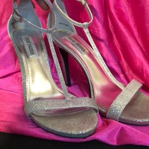 Steve Madden,  silver T-strap pumps w: 4 inch heel